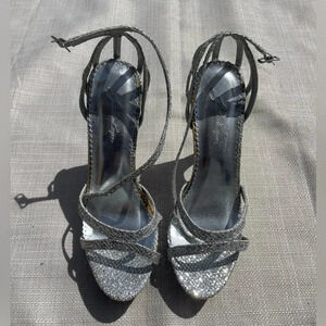 Womens Jonathan Kayne Silver Glitter Heels - Sz. 7